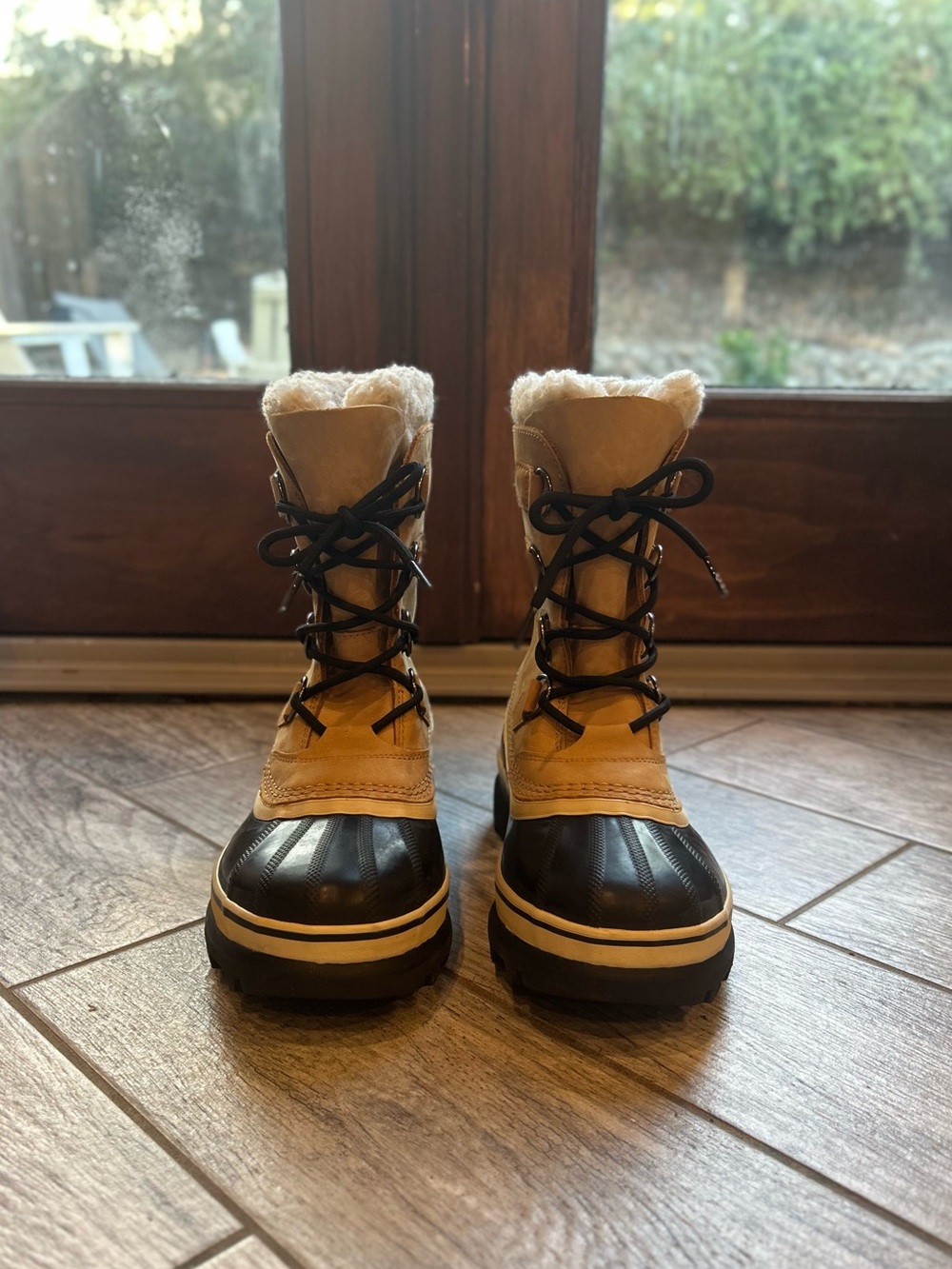Sorel Caribou Waterproof Winter Boots Women’s Size 8 Tan/Buff - Picture 2 of 12